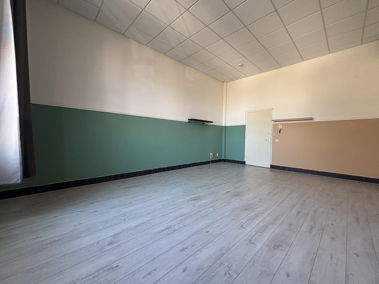 Furnished 30 m² room in Meppel - Image 4