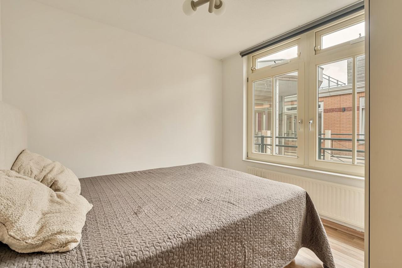 Gemeubileerd appartement met dakterras in De Pijp - Afbeelding 20