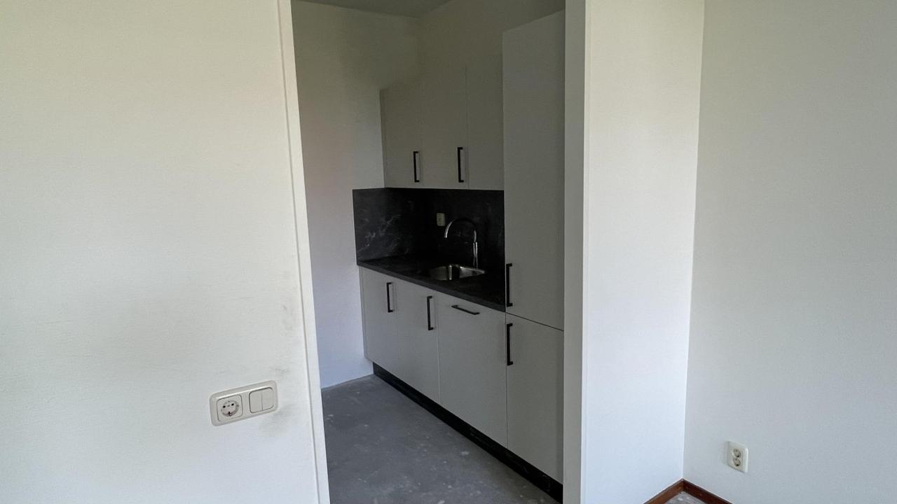94 m² appartement met balkon en parkeerplaats - Afbeelding 6