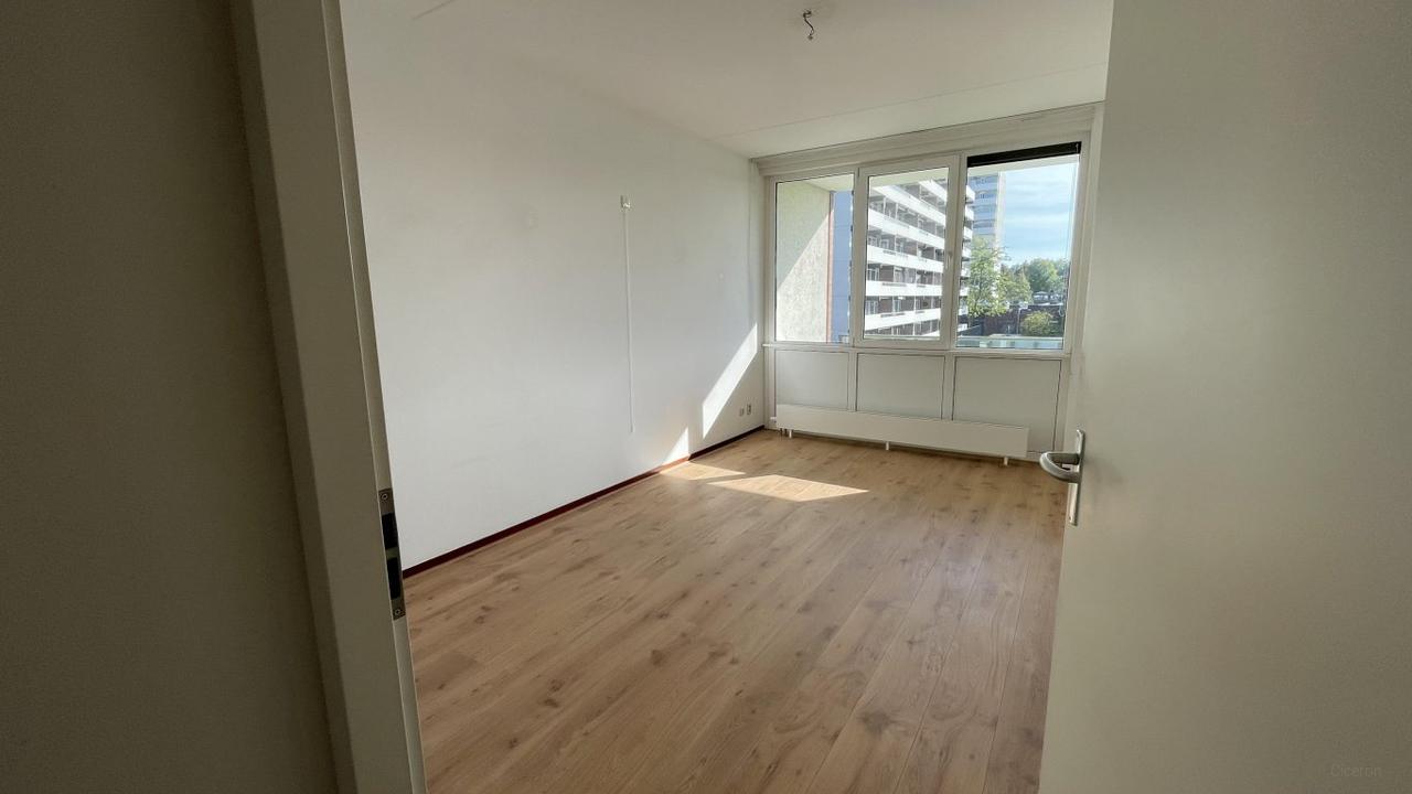 94 m² appartement met balkon en parkeerplaats - Afbeelding 6