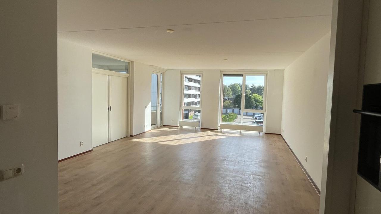 94 m² appartement met balkon en parkeerplaats - Afbeelding 10