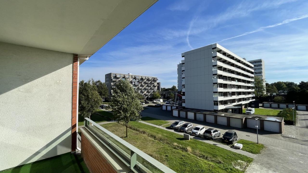 94 m² appartement met balkon en parkeerplaats - Afbeelding 12