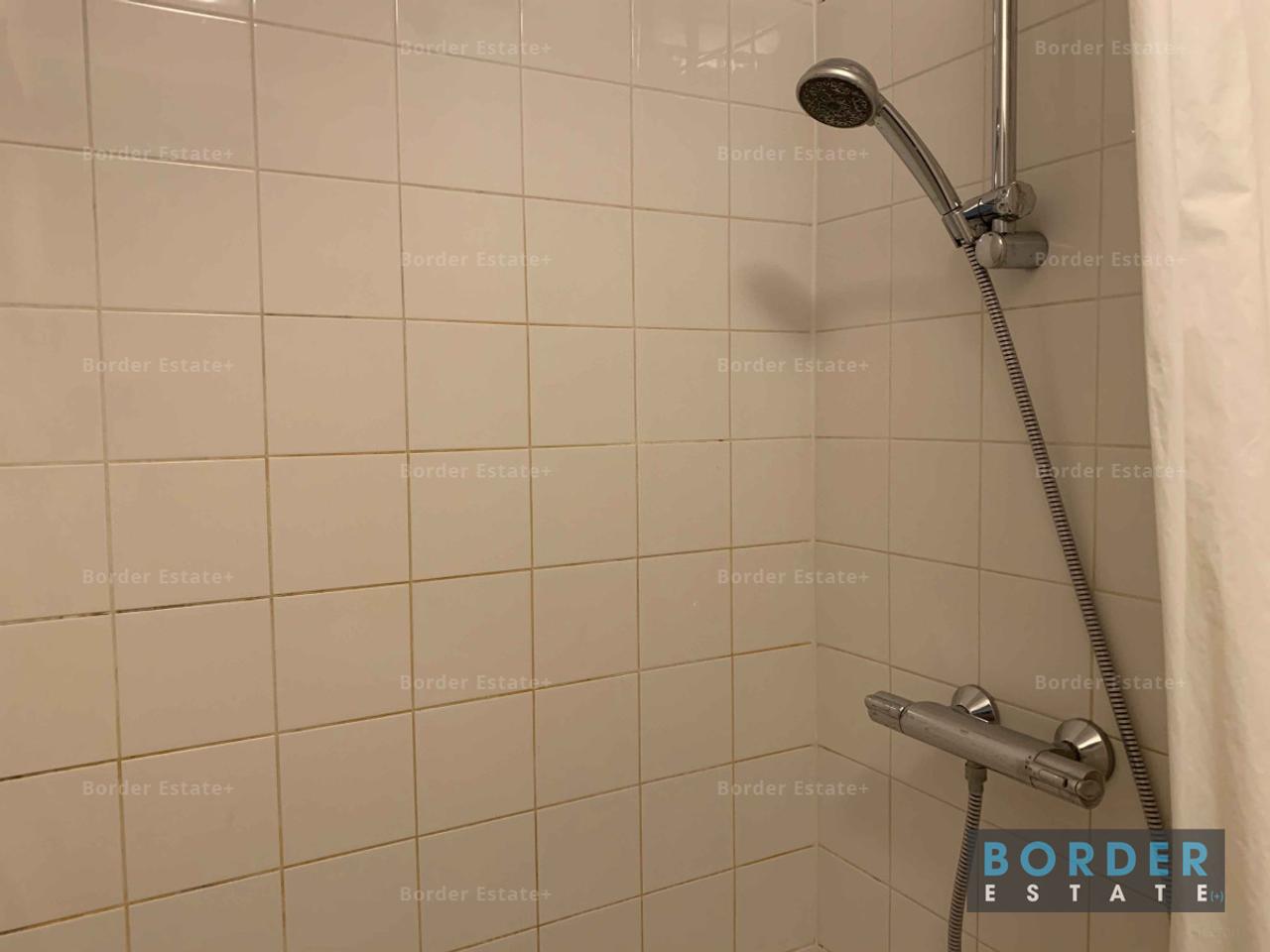 44 m² light-filled apartment in Wyck - Image 10