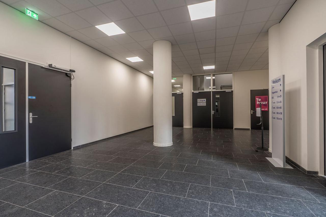 60 m² Senior Apartment with Lift in Winschoten - Image 5