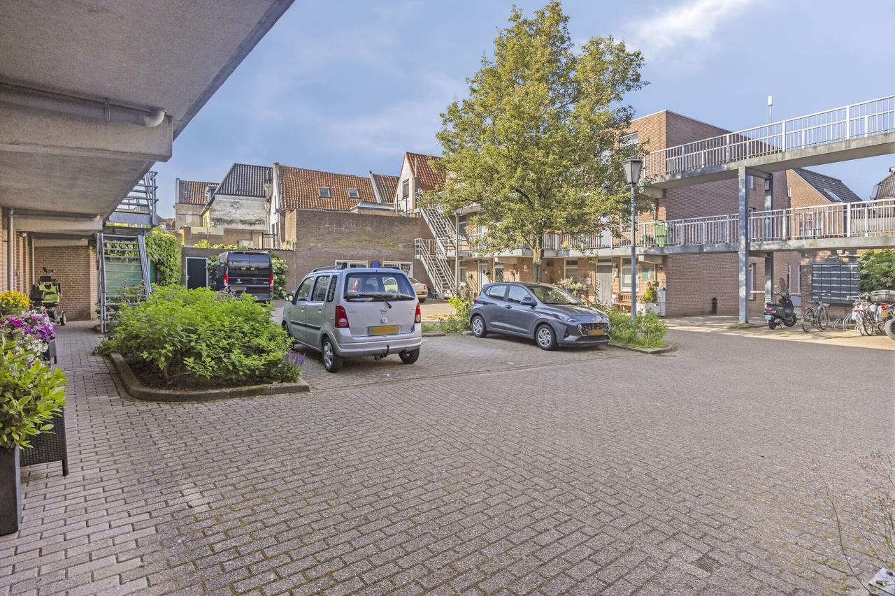 70 m² 2-Bedroom Apartment in Kampen - Image 21