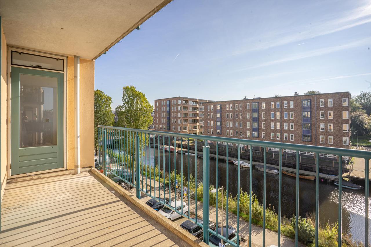 69 m² apartment with balcony in Spaarndammerbuurt - Image 5
