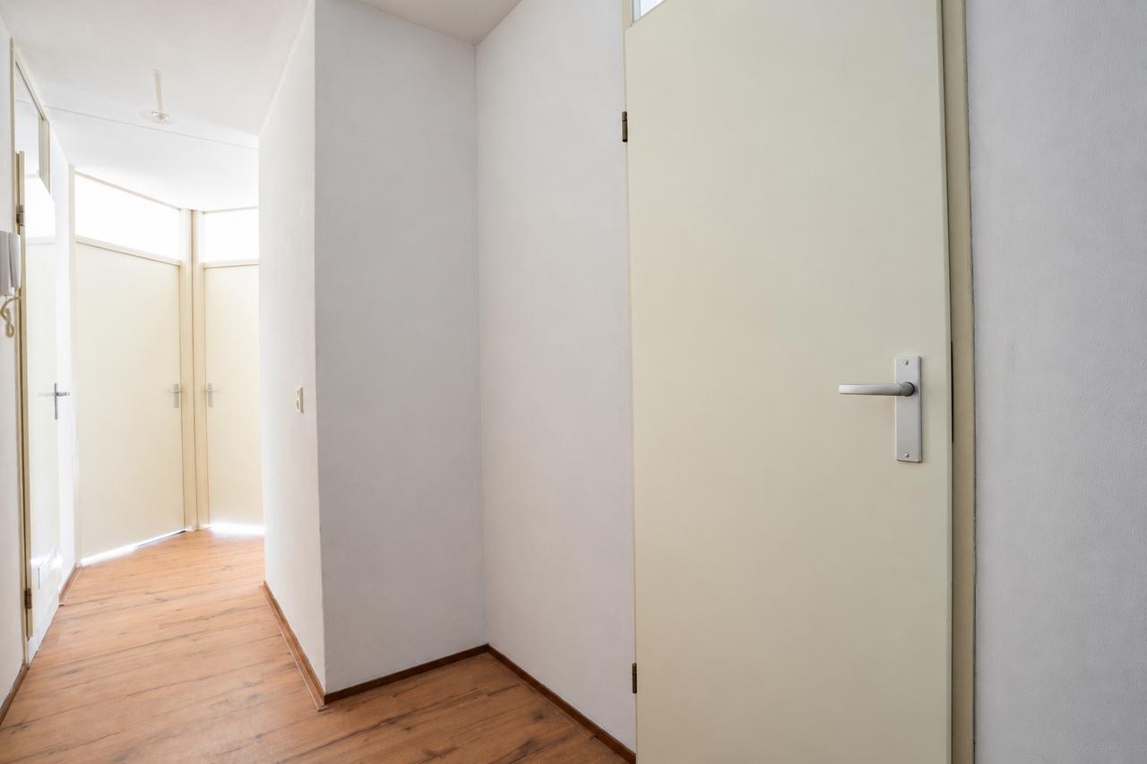 69 m² apartment with balcony in Spaarndammerbuurt - Image 15