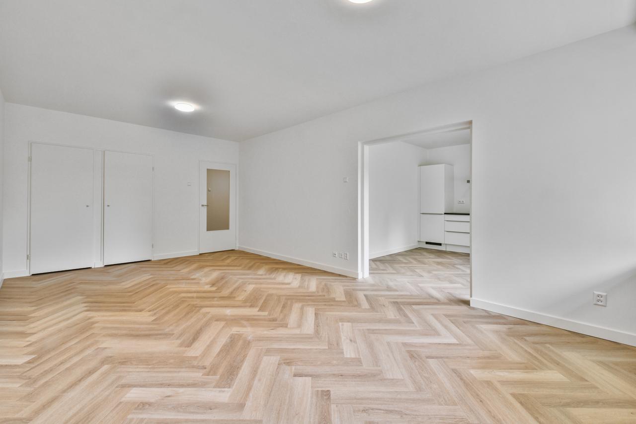 88 m² apartment with 3 bedrooms - Image 3