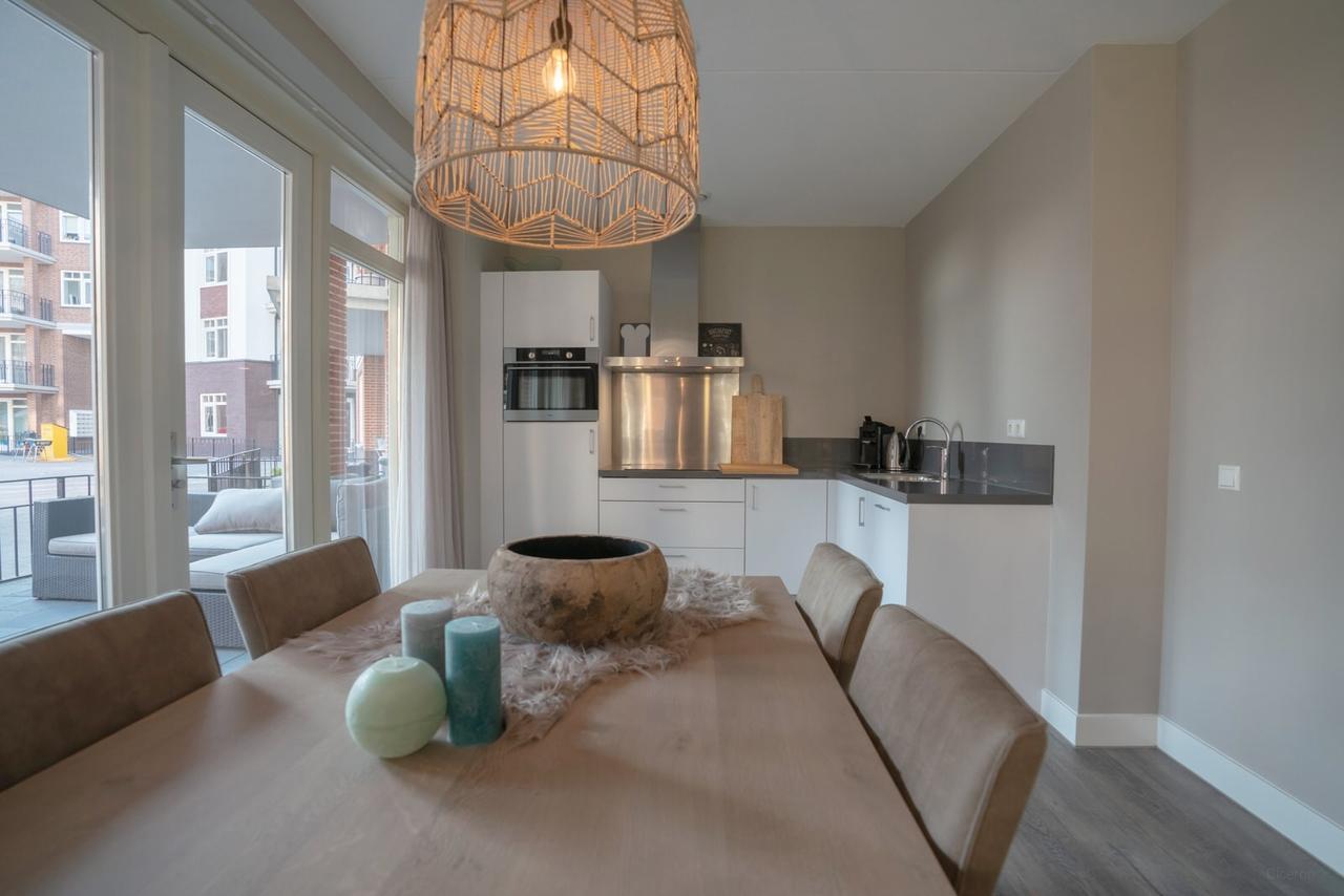 Gemeubileerd 55+ appartement met terras - Afbeelding 4