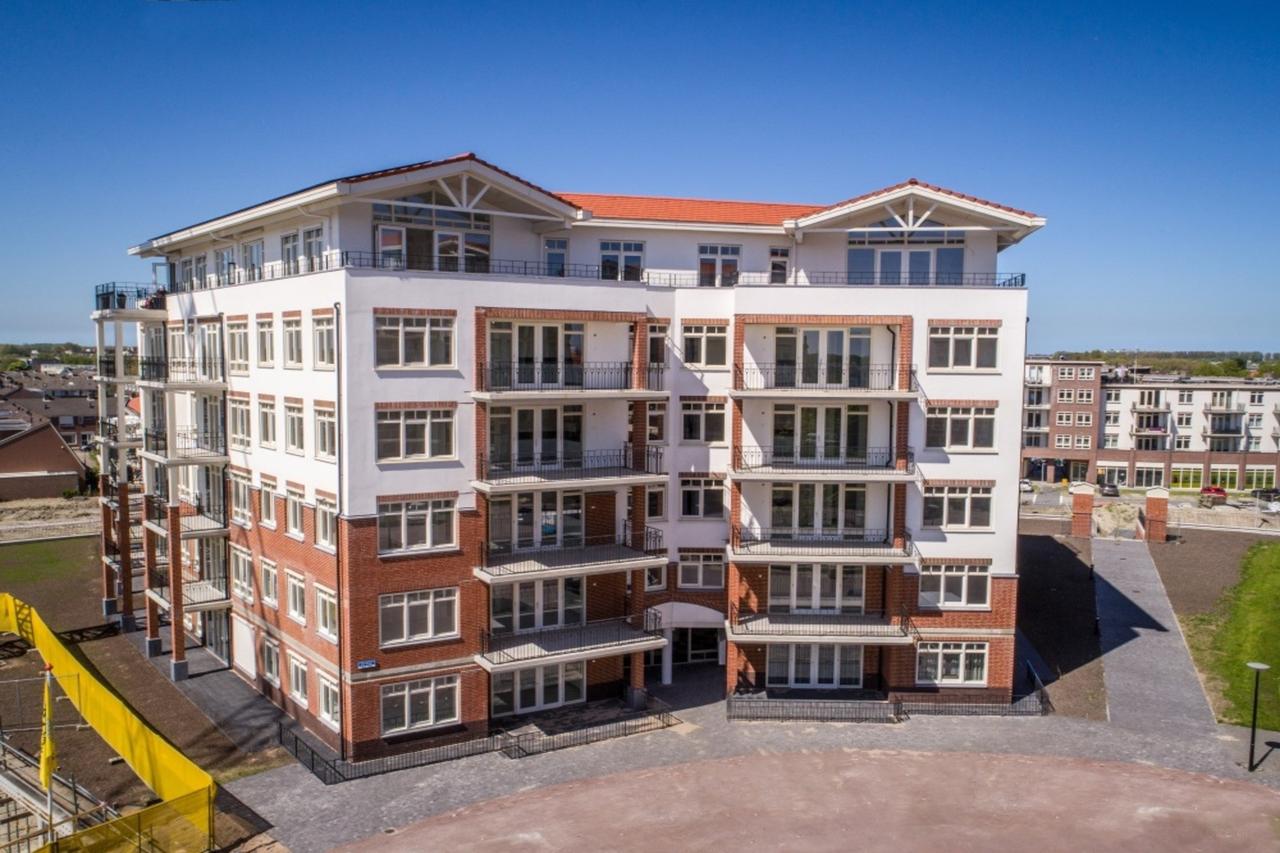 Gemeubileerd 55+ appartement met terras - Afbeelding 9