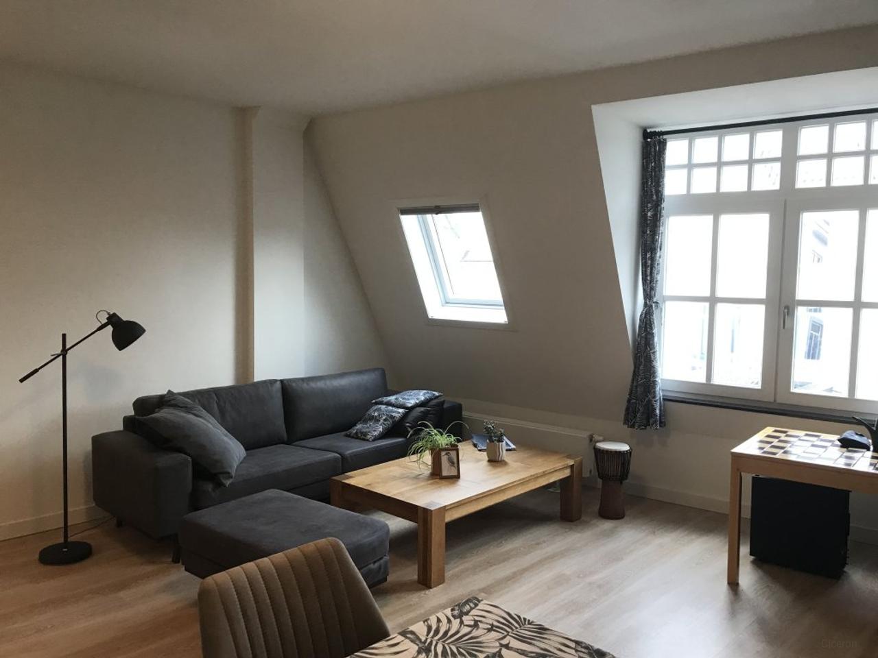80 m² appartement met balkon in Almelo - Afbeelding 1