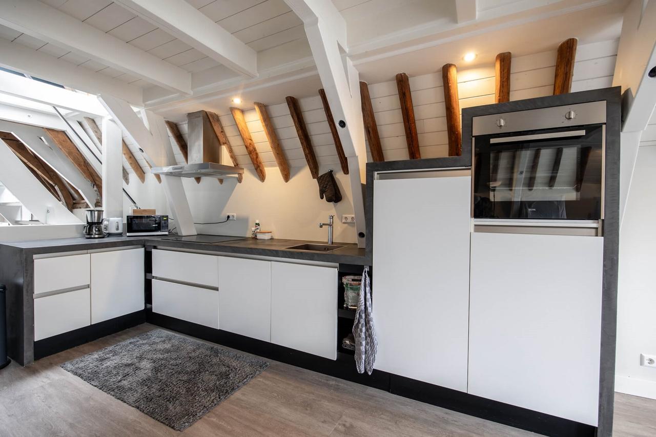 Gemeubileerd 3-kamerappartement in hartje Hoorn - Afbeelding 8