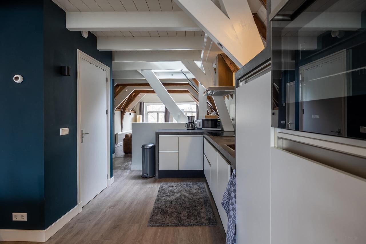 Gemeubileerd 3-kamerappartement in hartje Hoorn - Afbeelding 9