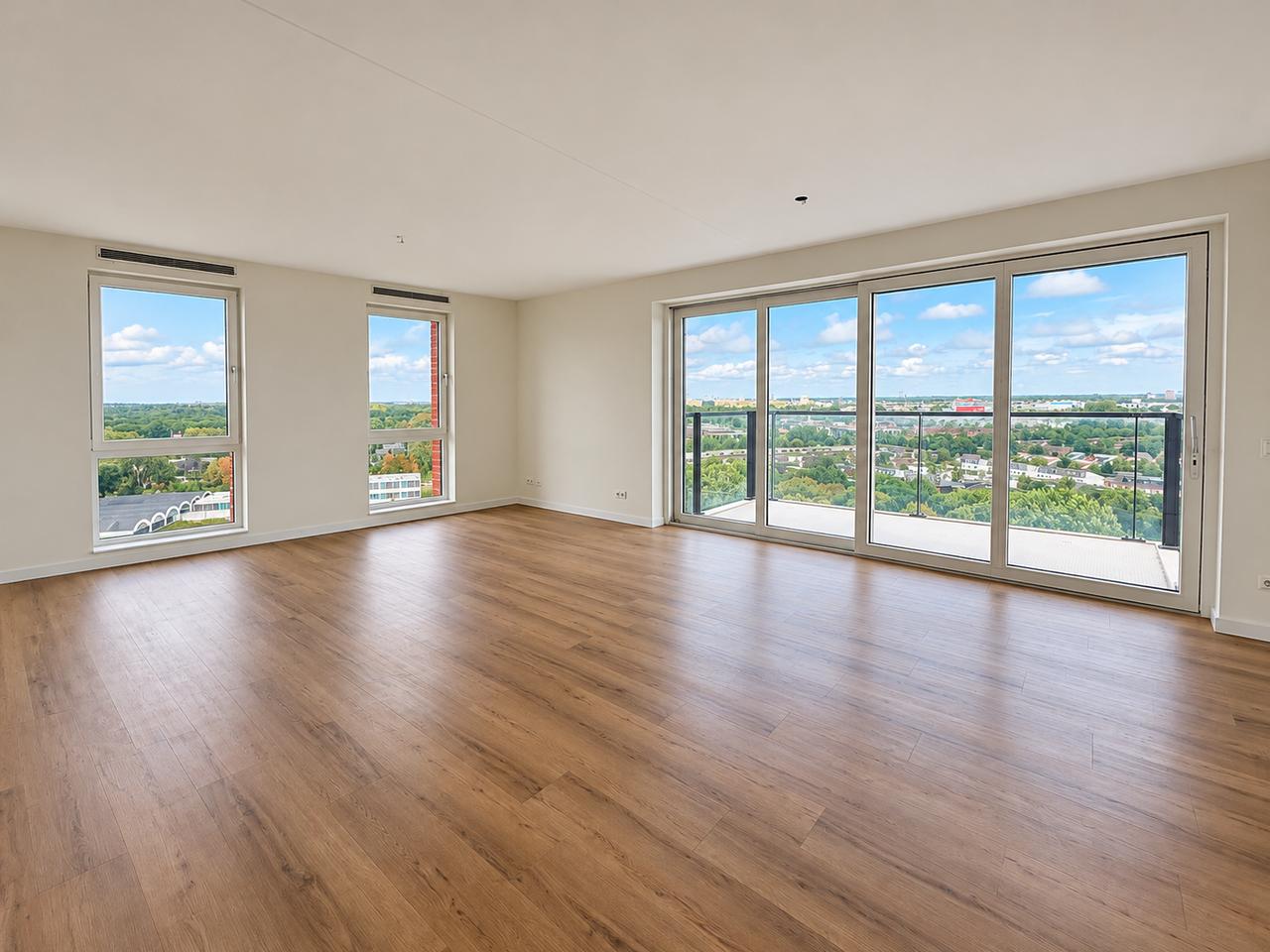 New Apartment with Balcony near Meerland Park - Image 5
