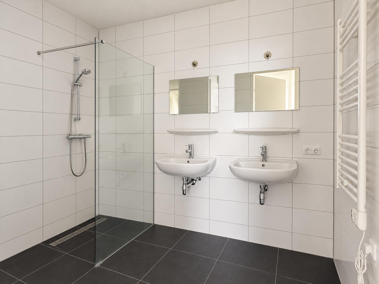 New Apartment with Balcony near Meerland Park - Image 10
