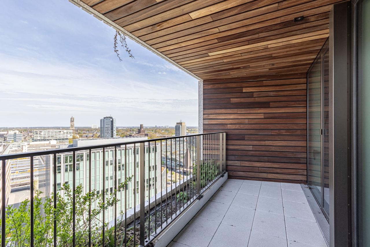 112 m² apartment with views in Utrecht - Image 12