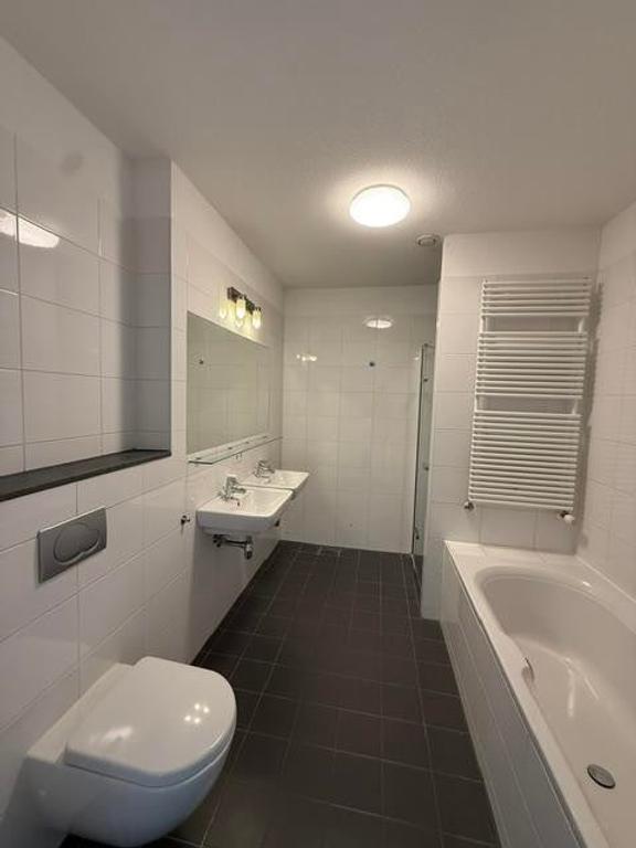 133 m² apartment with 3 bedrooms in IJburg - Image 14