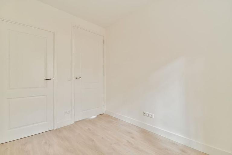 Direct beschikbaar: 2-slaapkamerappartement met tuin - Afbeelding 9