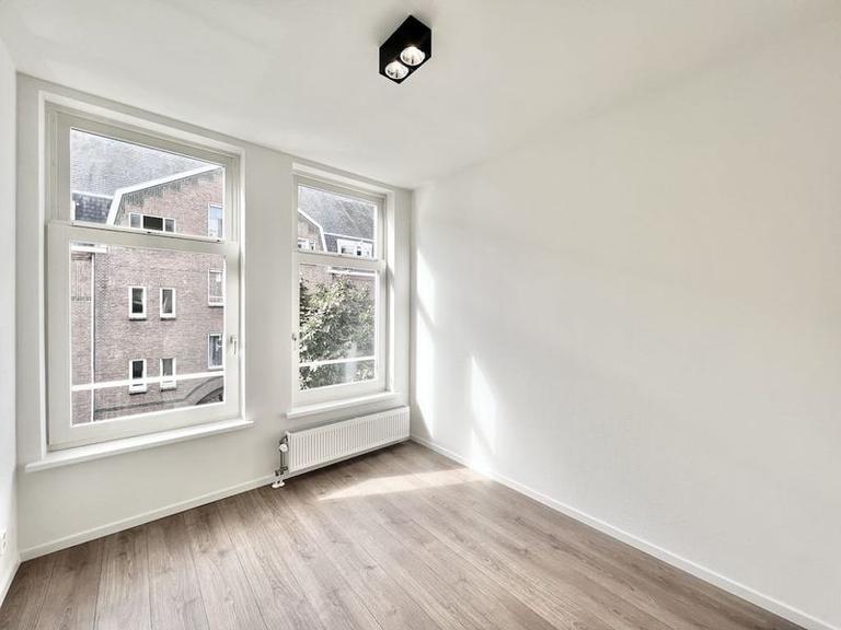 47 m² appartement met balkon in Amsterdam West - Afbeelding 9