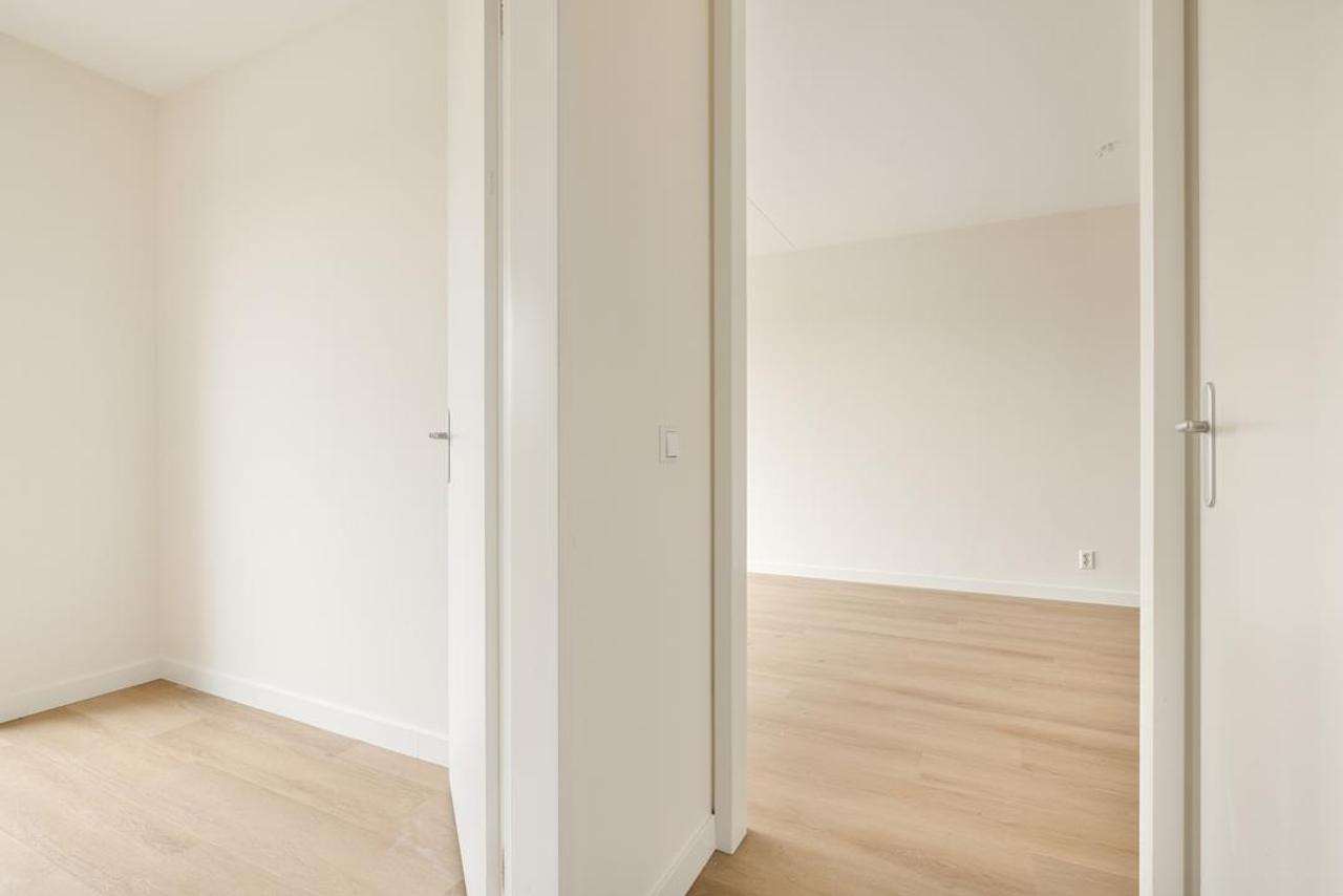 Direct beschikbaar: gemeubileerd 2-kamerappartement - Afbeelding 8