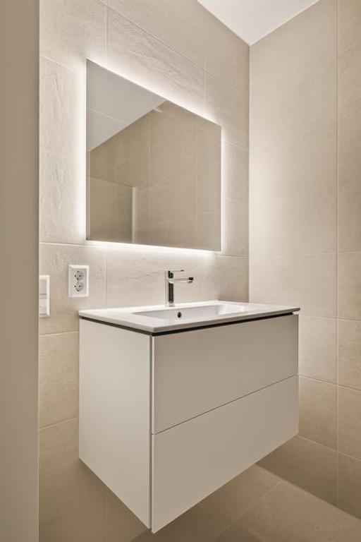 Furnished 2-Bedroom Apartment with Balcony - Image 9