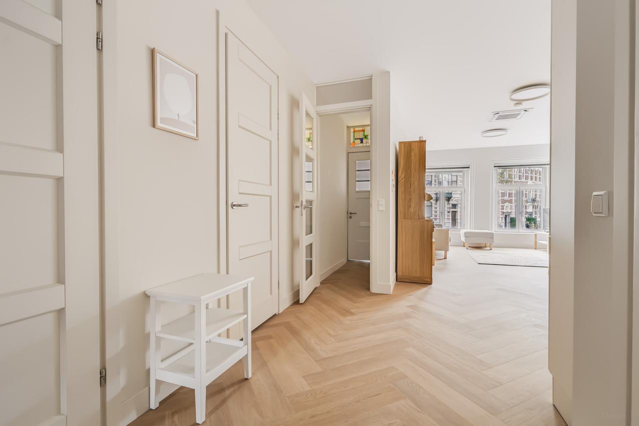 Gemeubileerd 3-kamerappartement aan de Leidsekade - Afbeelding 14