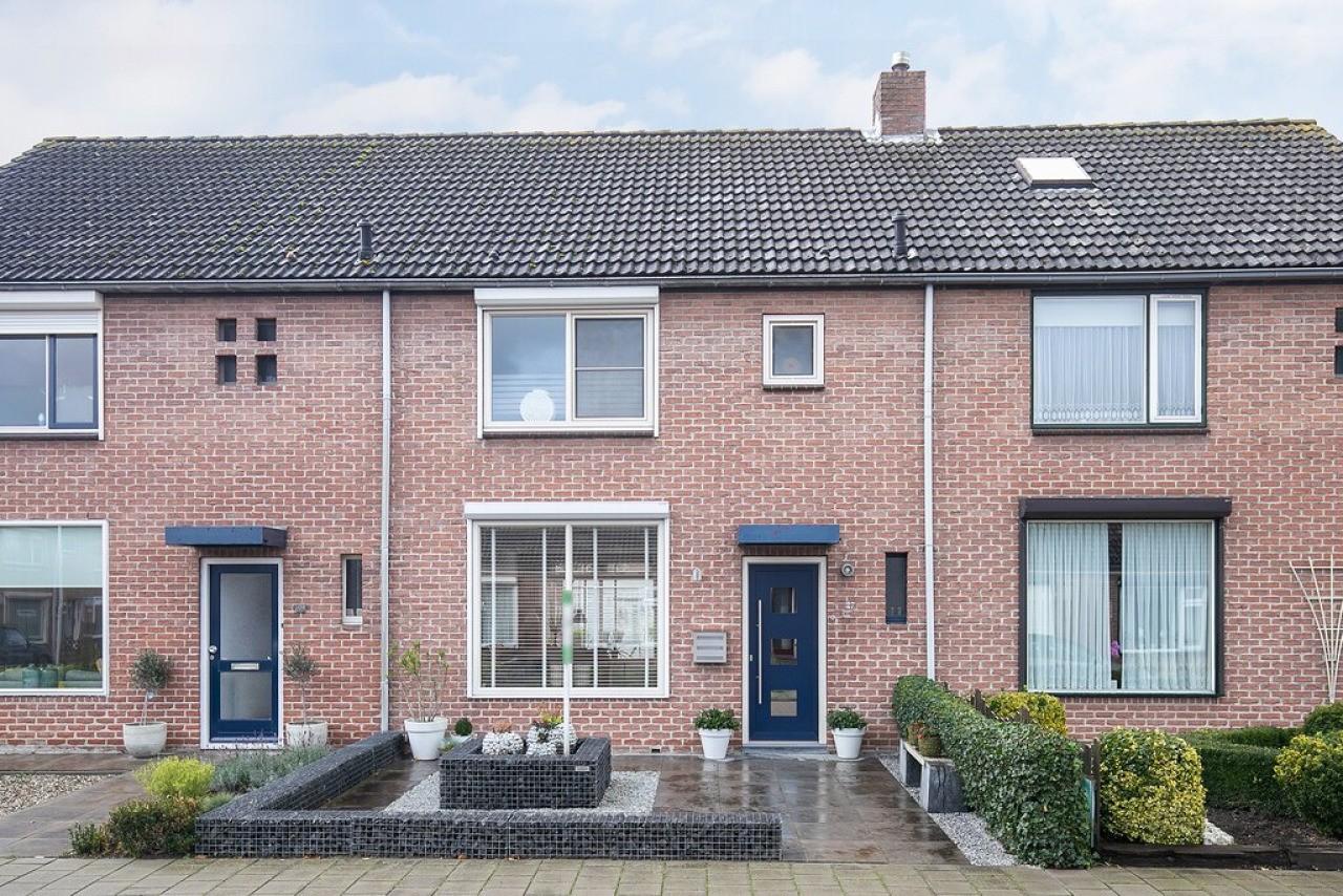 Eengezinswoning met 4 slaapkamers in Hoek - Afbeelding 1