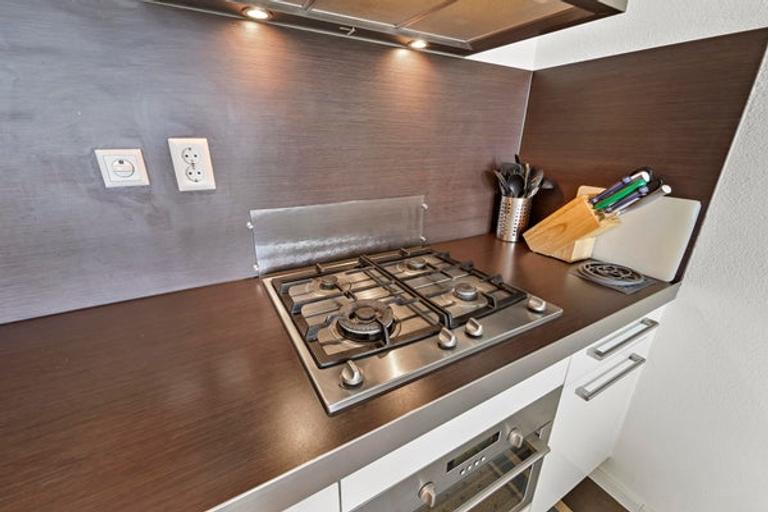 Gemeubileerd 3-kamerappartement met balkon - Afbeelding 12