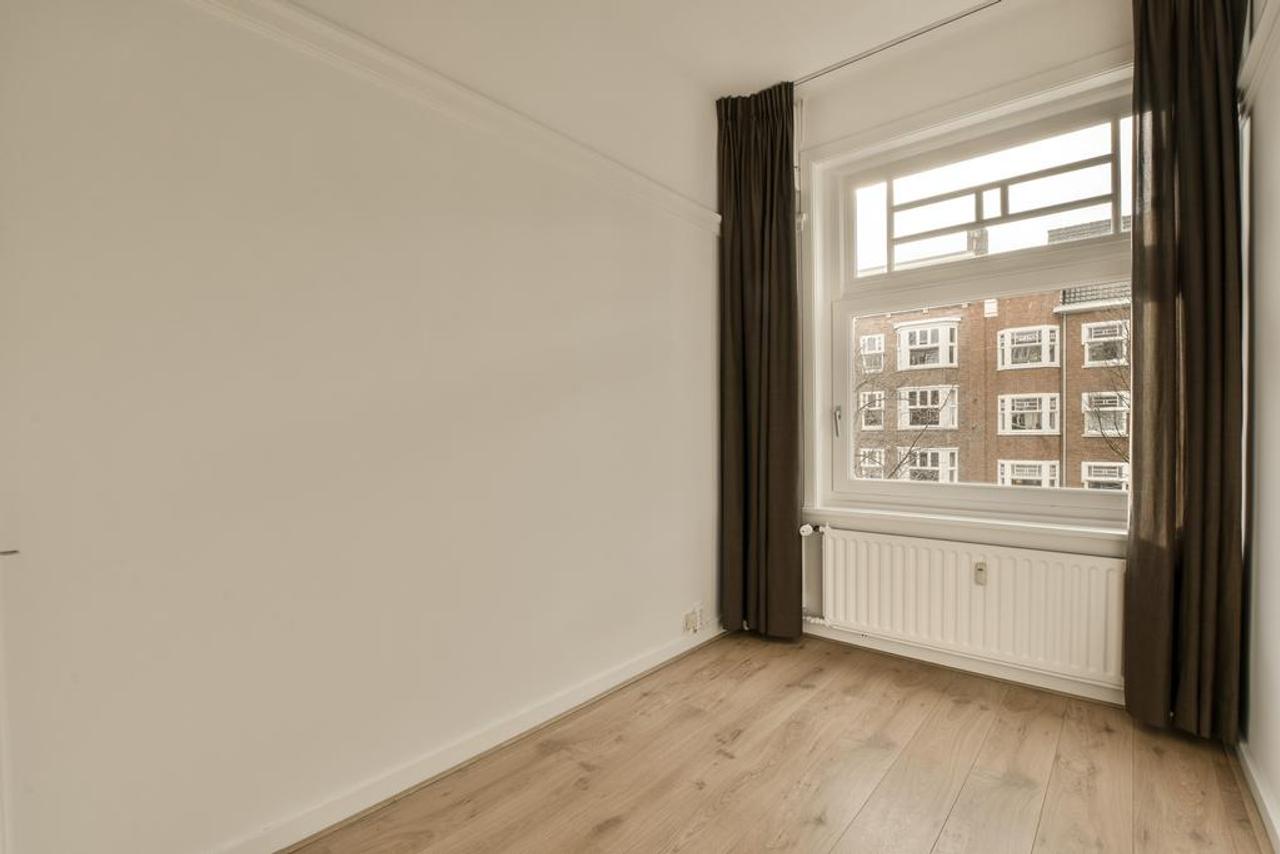 116 m² apartment with balcony in Oud-Zuid - Image 24