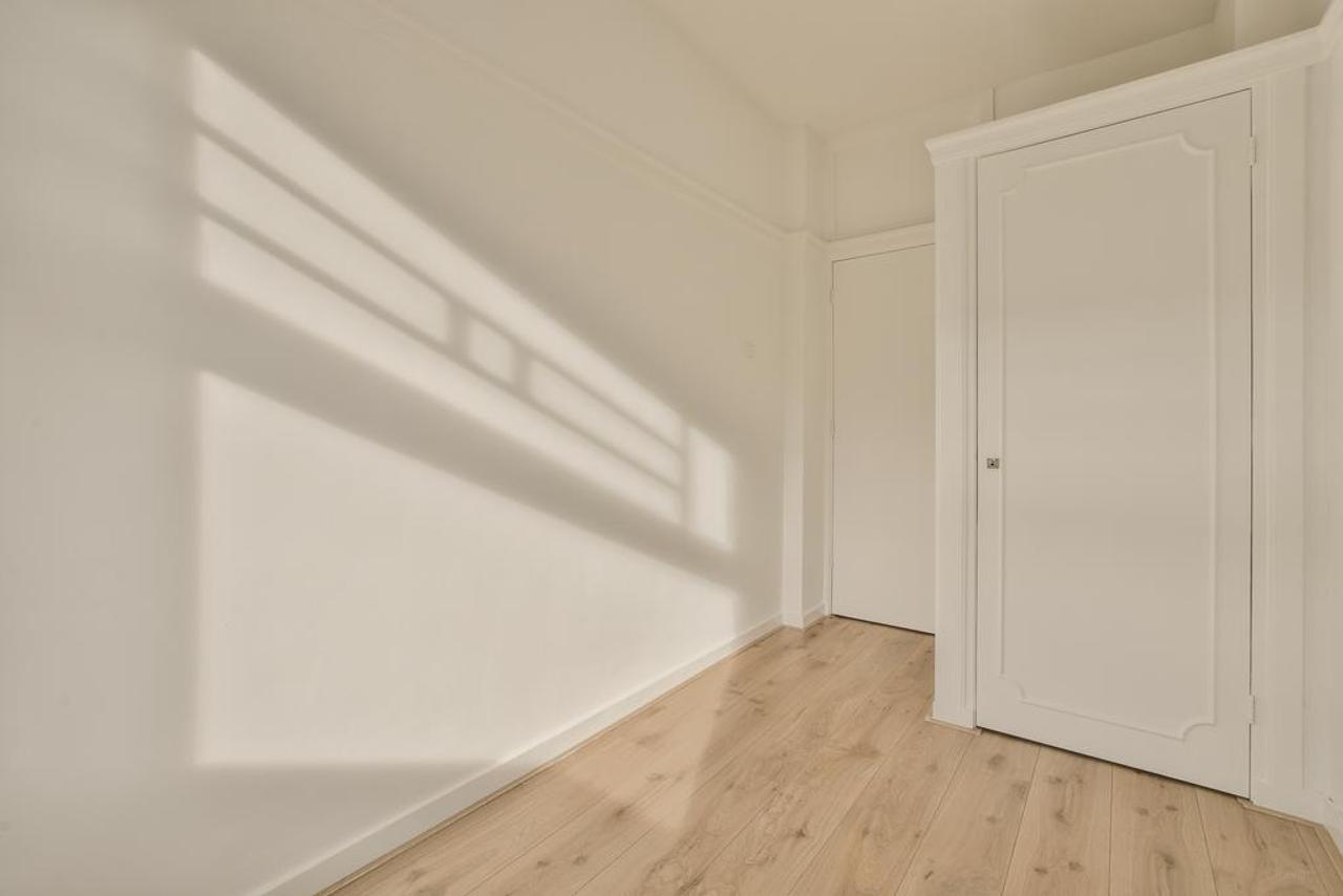 116 m² apartment with balcony in Oud-Zuid - Image 25