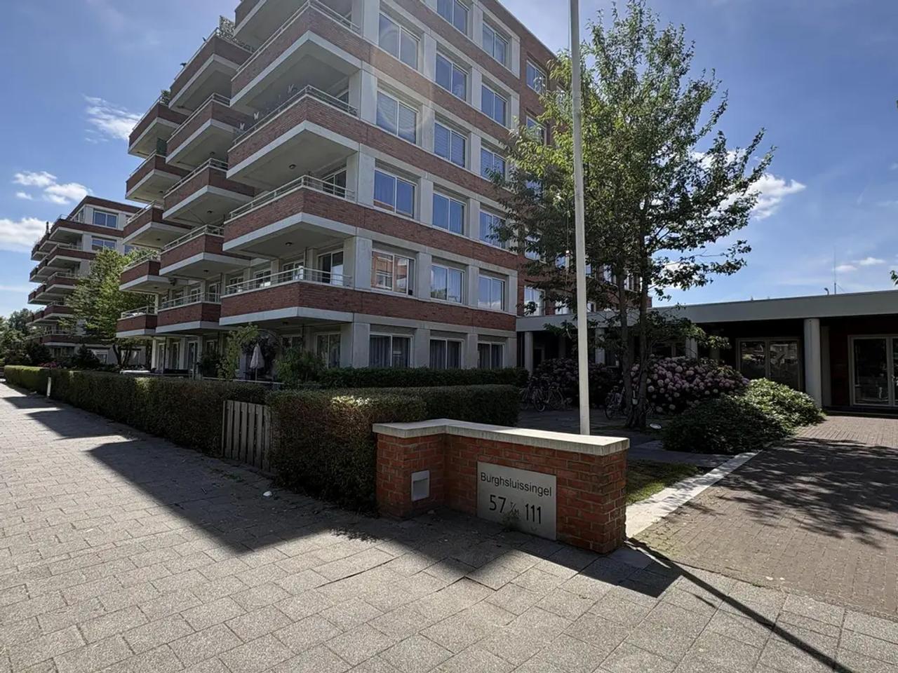 Rolstoeltoegankelijk 3-kamerappartement in Pendrecht - Afbeelding 2