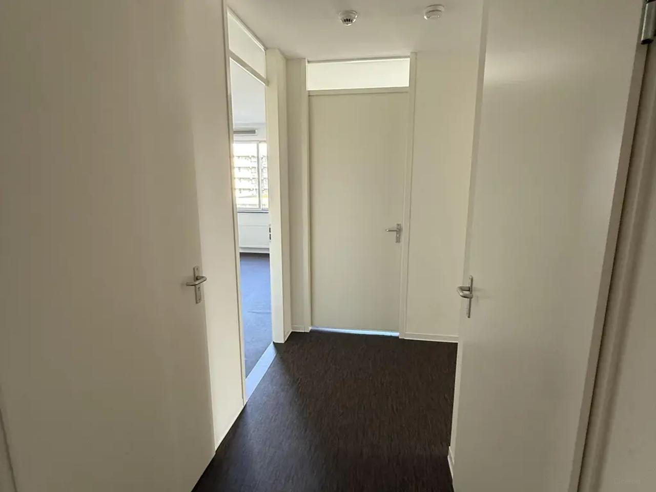 Rolstoeltoegankelijk 3-kamerappartement in Pendrecht - Afbeelding 8