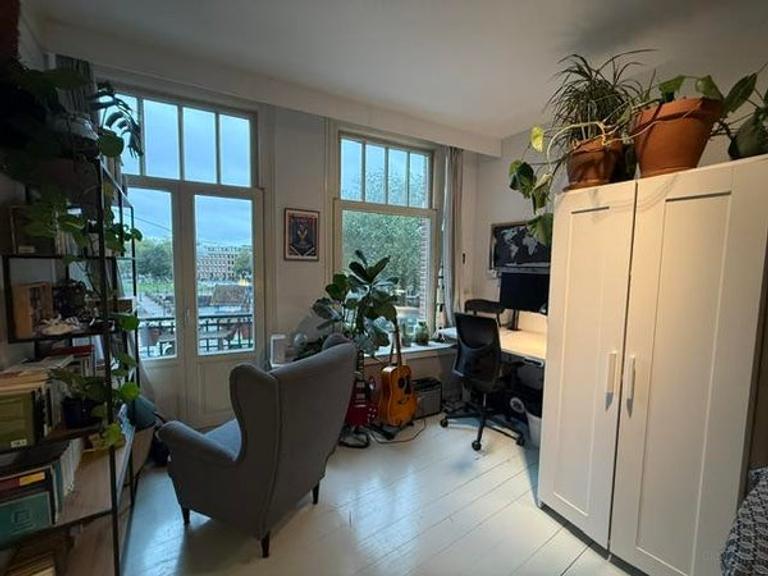 Appartement van 59 m² met twee balkons - Afbeelding 2