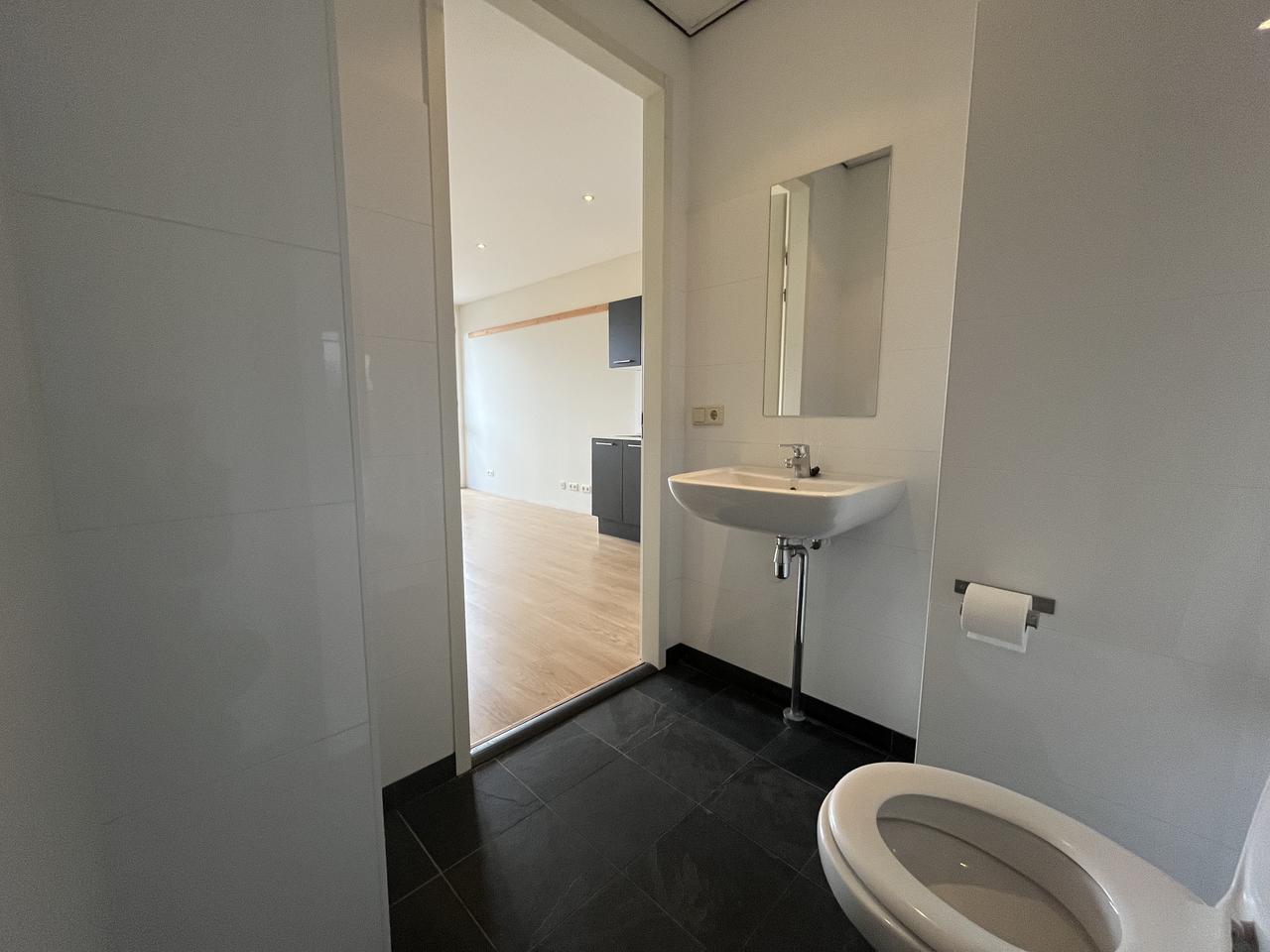 Gemeubileerde short-stay studio in Rochusbuurt - Afbeelding 6