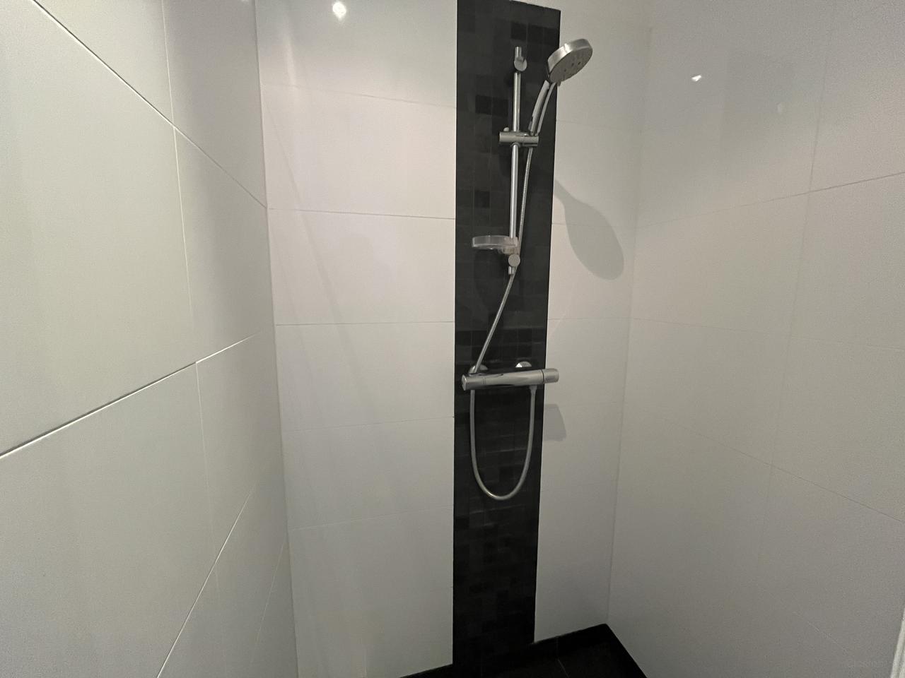 Gemeubileerde short-stay studio in Rochusbuurt - Afbeelding 9