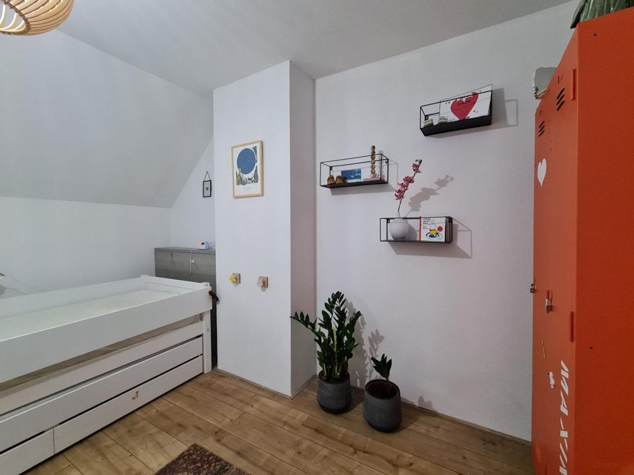 Gemeubileerde villa met sauna en 4 slaapkamers - Afbeelding 13