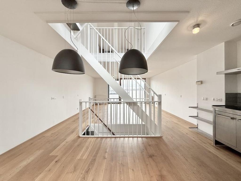 145 m² wonen met vier buitenruimtes - Afbeelding 2