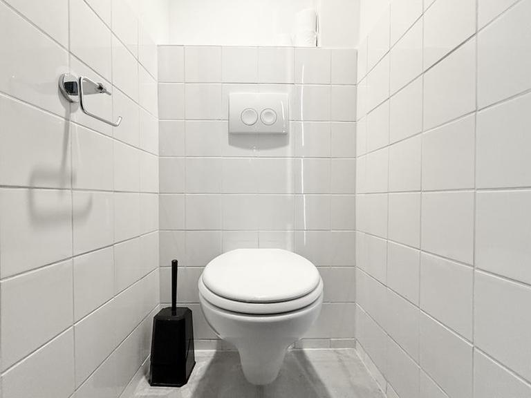 Gemeubileerd 2-kamerappartement met balkon - Afbeelding 16