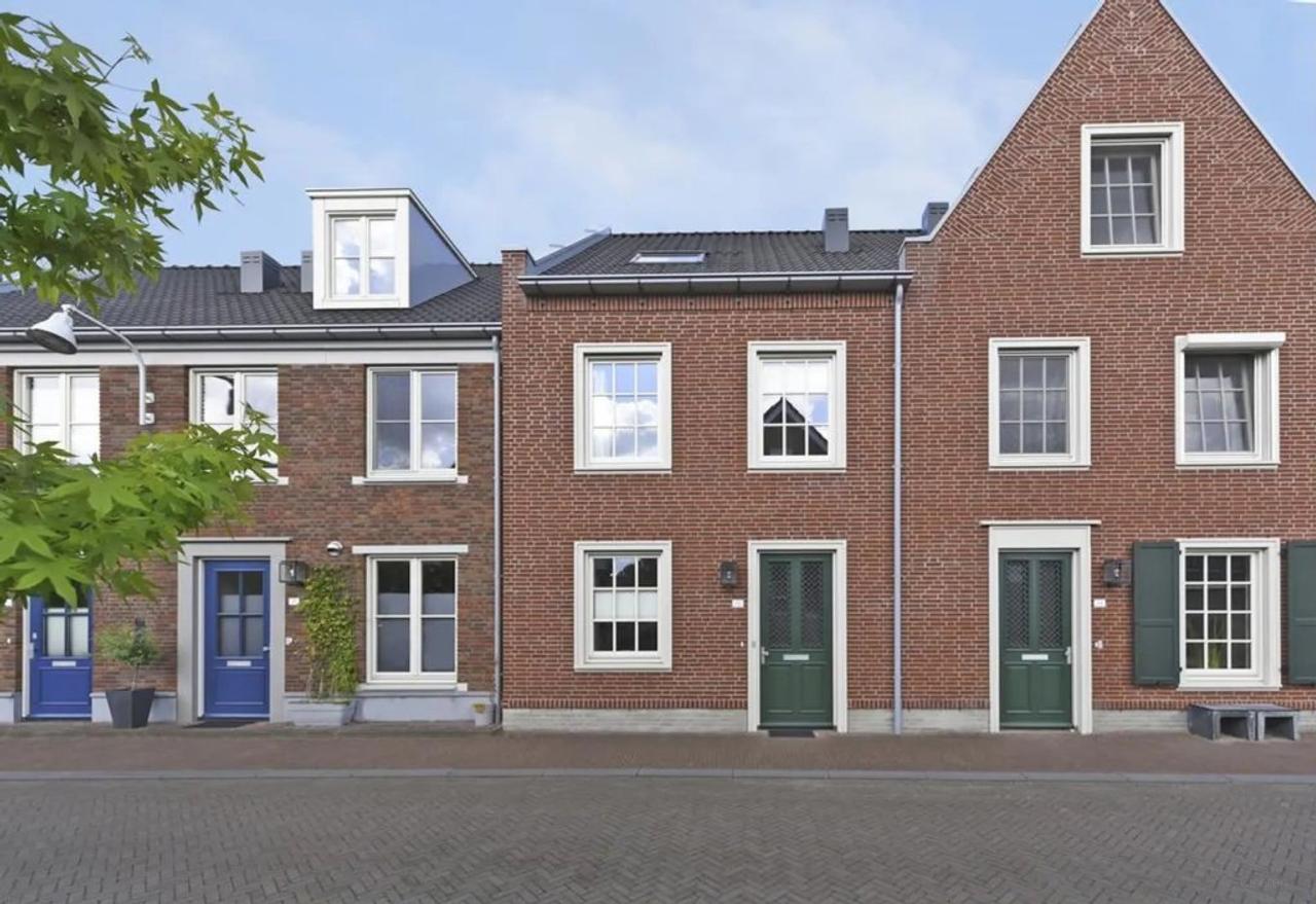 Gemeubileerde townhouse met 4 slaapkamers - Afbeelding 1