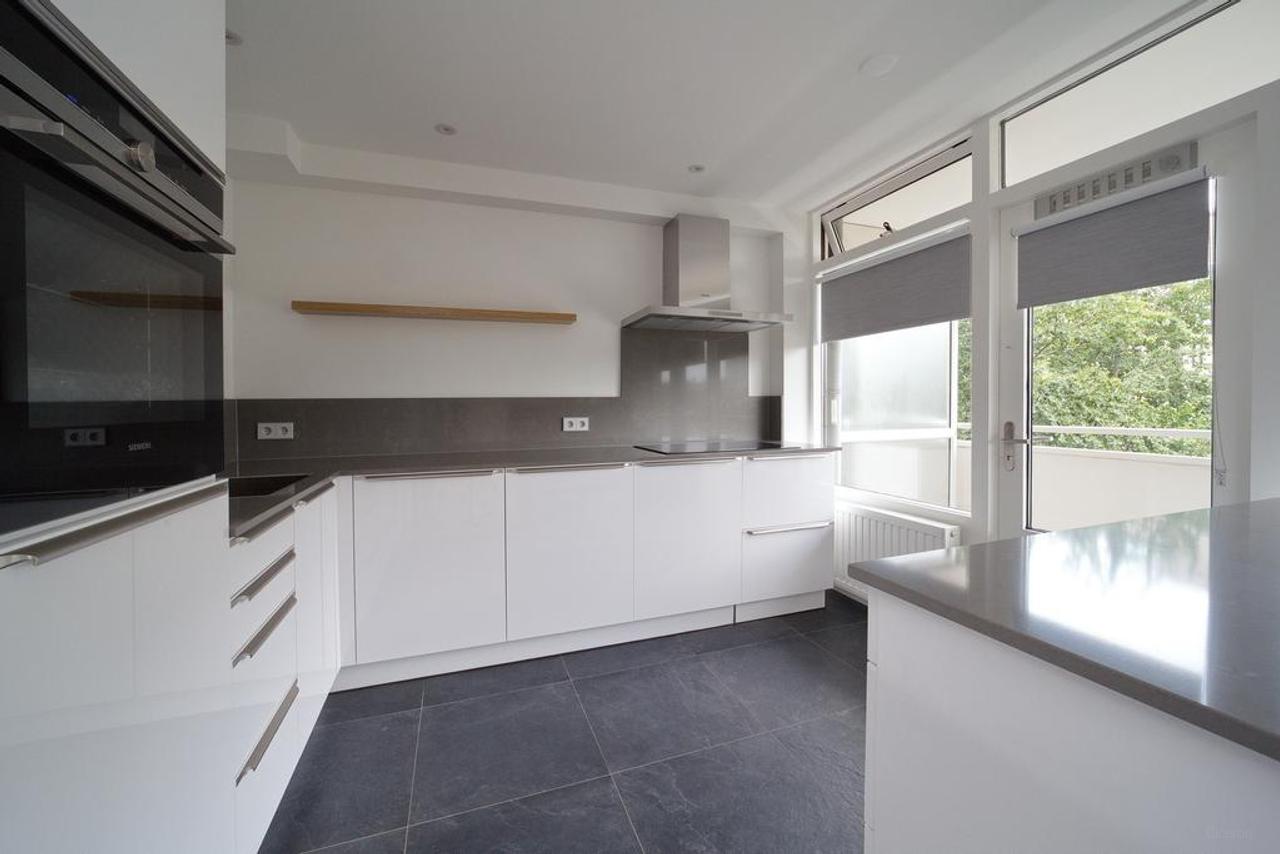 136 m² apartment with 3 bedrooms - Image 13
