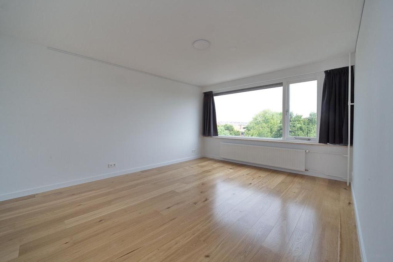 136 m² apartment with 3 bedrooms - Image 20