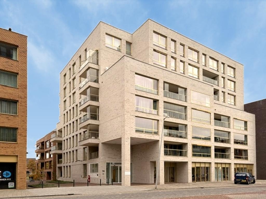 88 m² apartment available immediately - Image 1