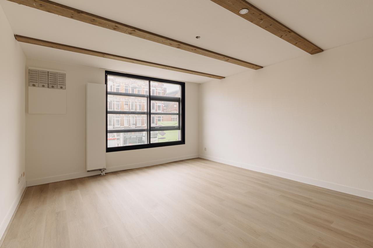 121 m² met zonnig dakterras in de Jordaan - Afbeelding 2