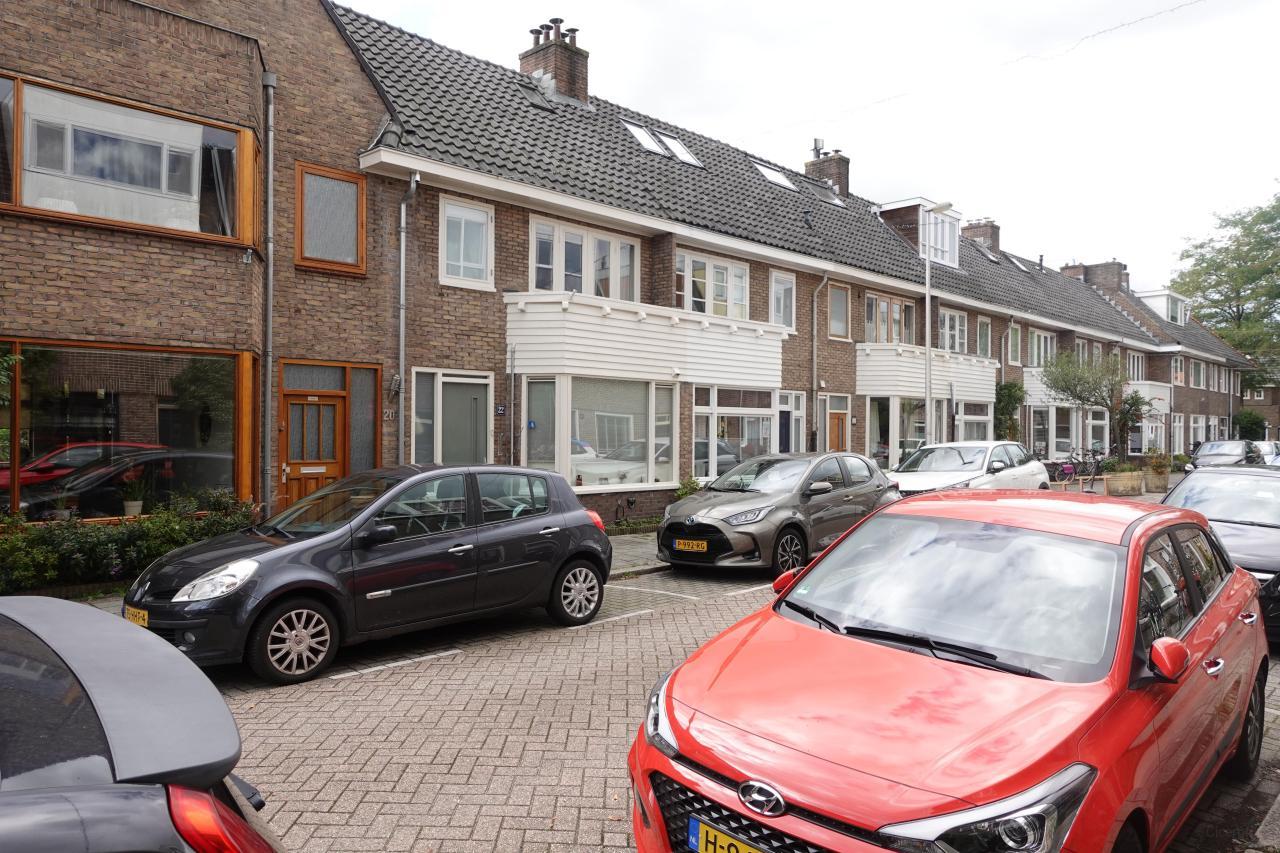 Eengezinswoning met tuin in Rivierenwijk - Afbeelding 5