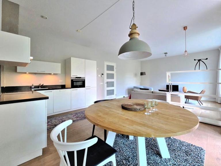90 m² met terras op de Zuidas - Afbeelding 2
