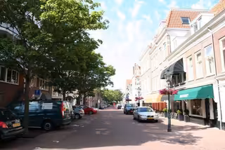 100 m² bovenwoning met 2 slaapkamers