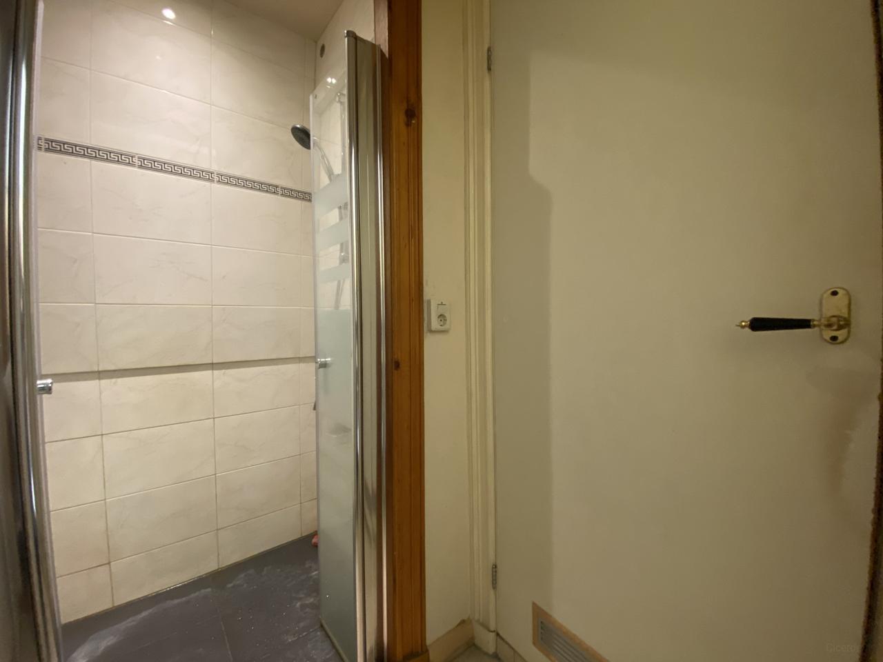 Gemeubileerd 2-kamerappartement in Bezuidenhout - Afbeelding 10