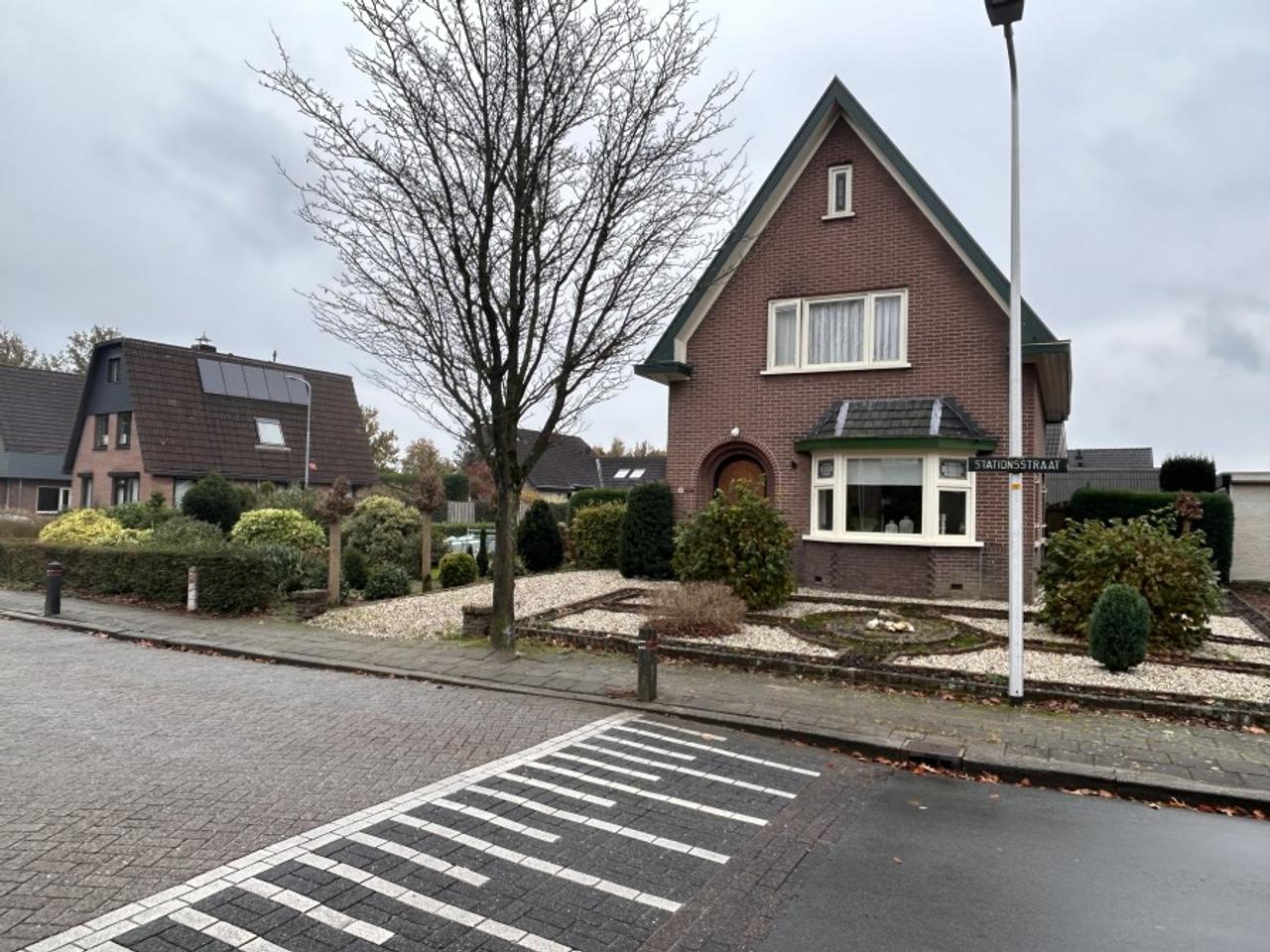 Vrijstaande woning met 5 slaapkamers in Vaassen - Afbeelding 1
