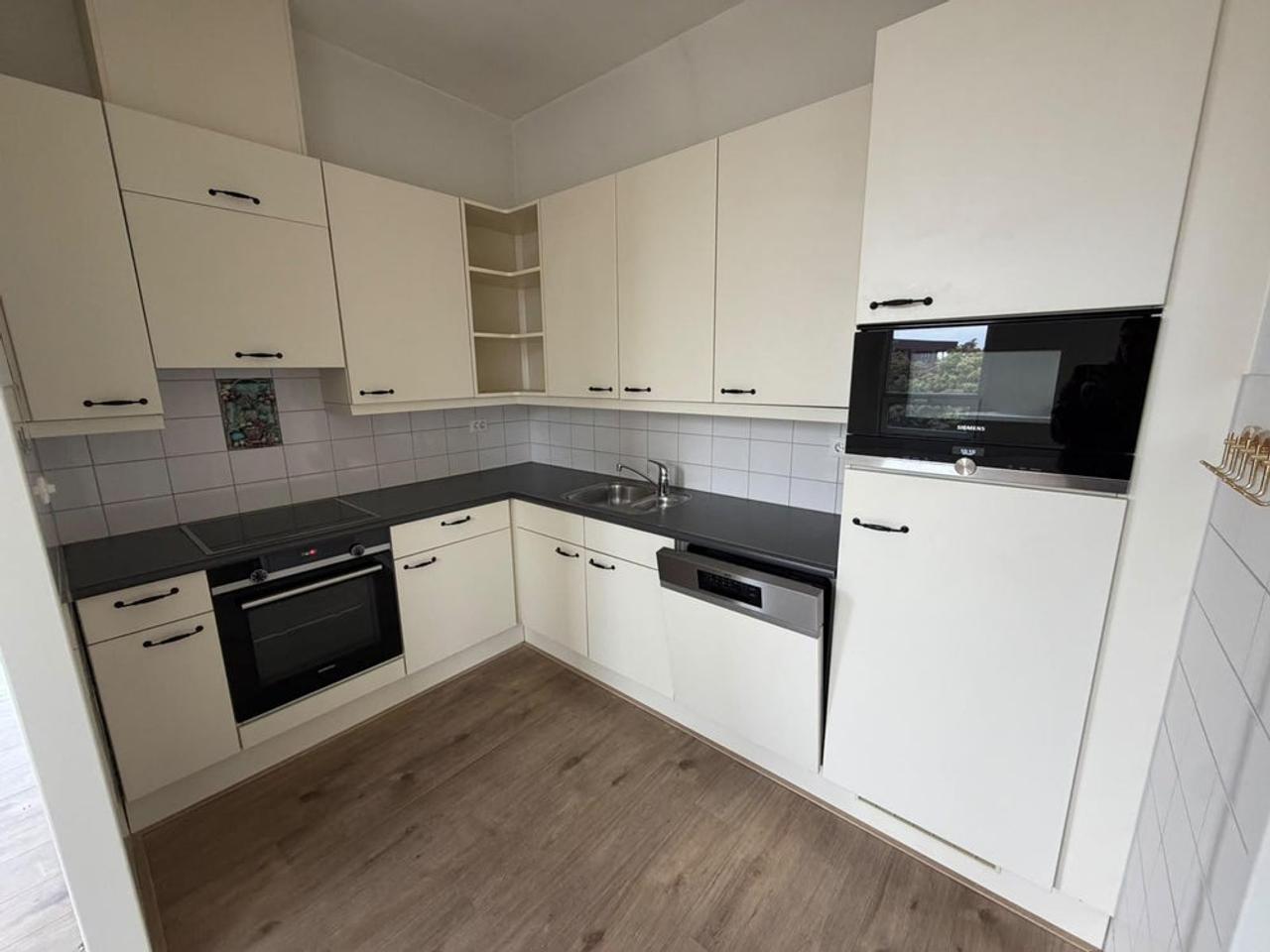 99 m² appartement met balkon in Enschede - Afbeelding 10