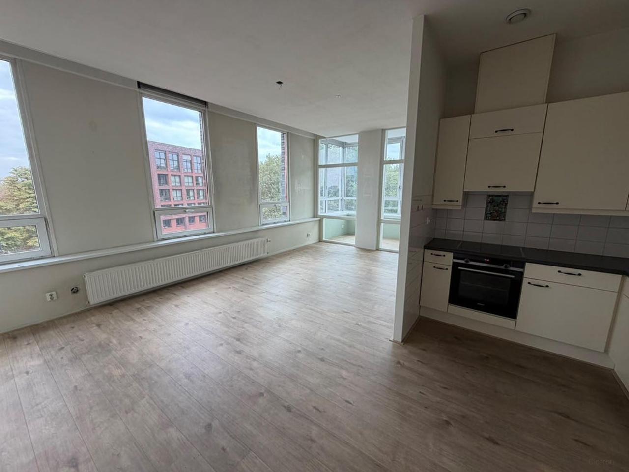 99 m² appartement met balkon in Enschede - Afbeelding 11